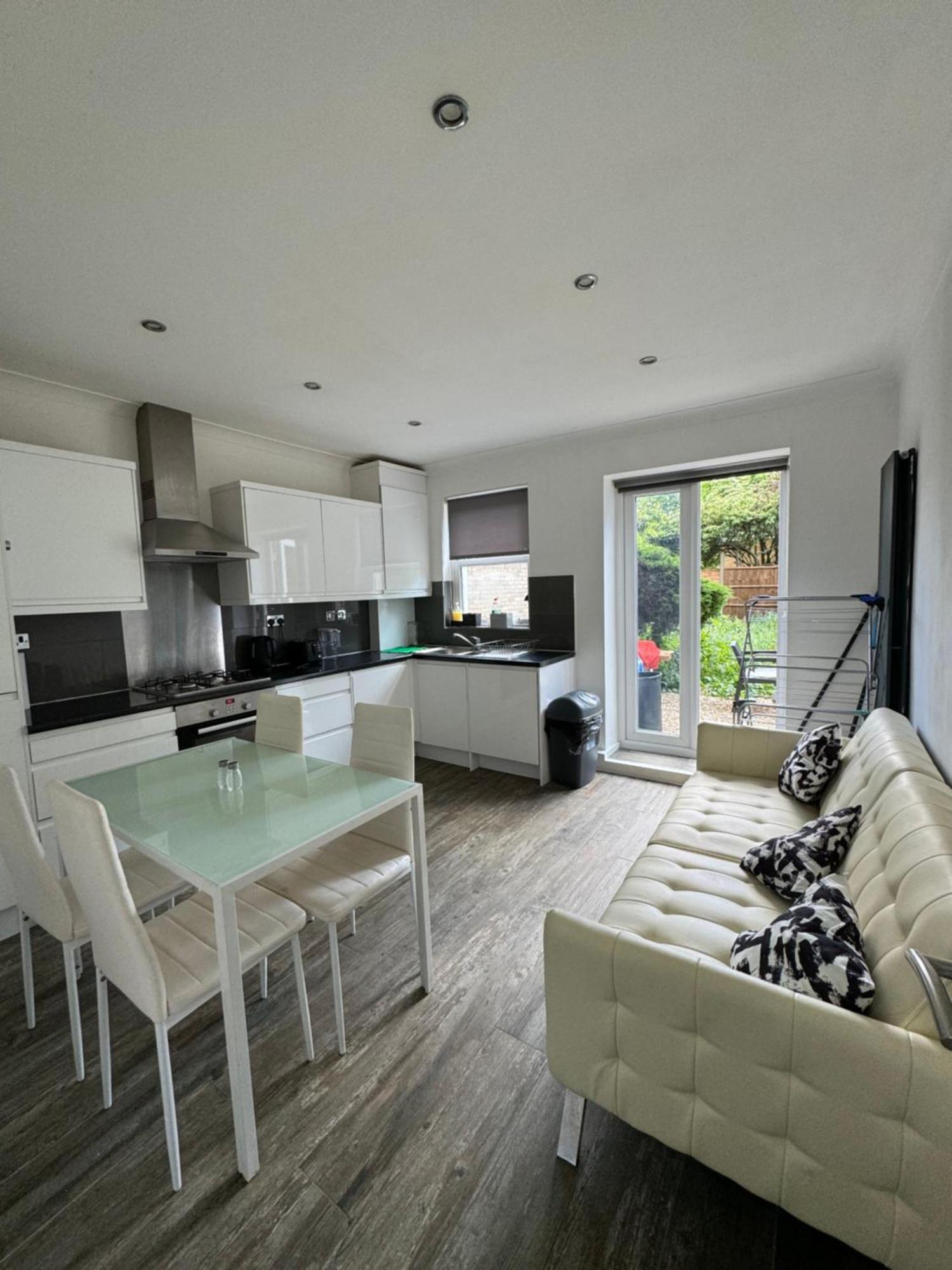 Manor Court 1 Apartman London Kültér fotó